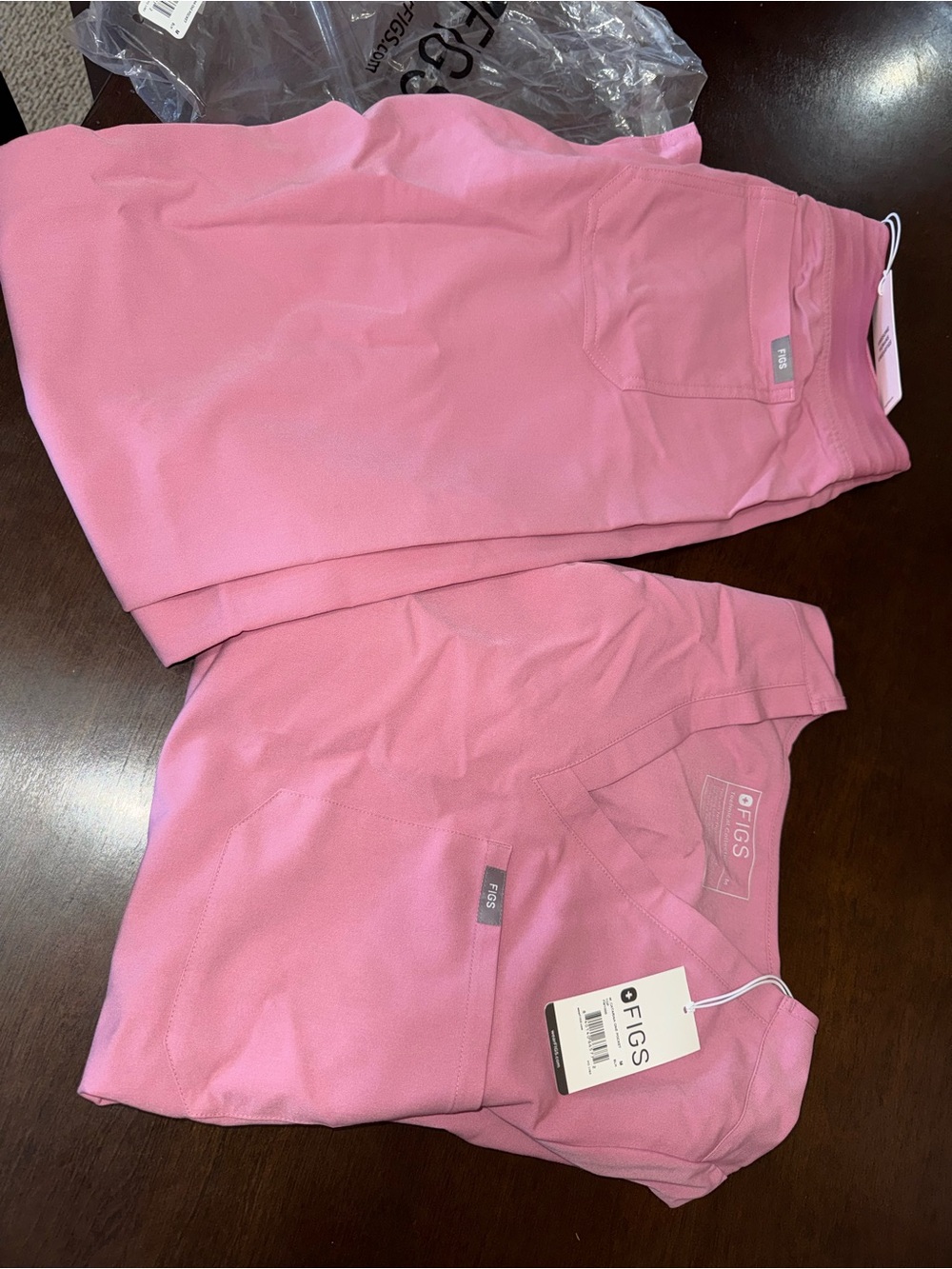 FIGS Women’s Pink Scrub Top & Bottom Set
